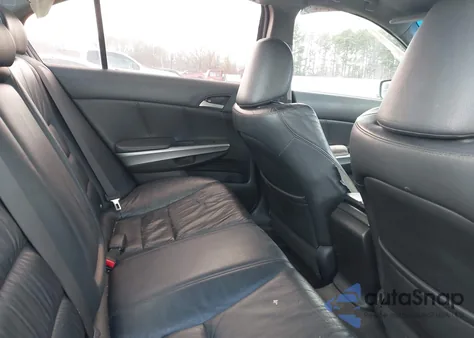 2008 Honda Accord 2.4 Ex-L z USA, uszkodzony, nr VIN 1HGCP268X8A156782